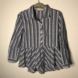 3/20$ Love notes striped blue white peplum top 3/4sleeve